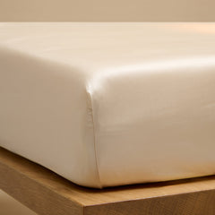 COCO & CICI TENCEL SATEEN HOESLAKEN WIT ZAND 90 X 210 X 30 CM