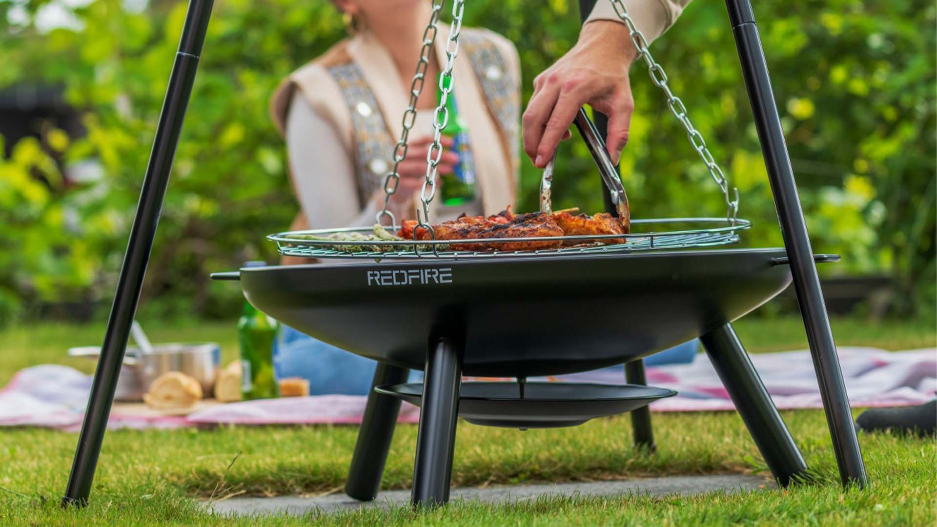 REDFIRE EL PASO BARBECUE TRIPOD ZWART/ZILVER