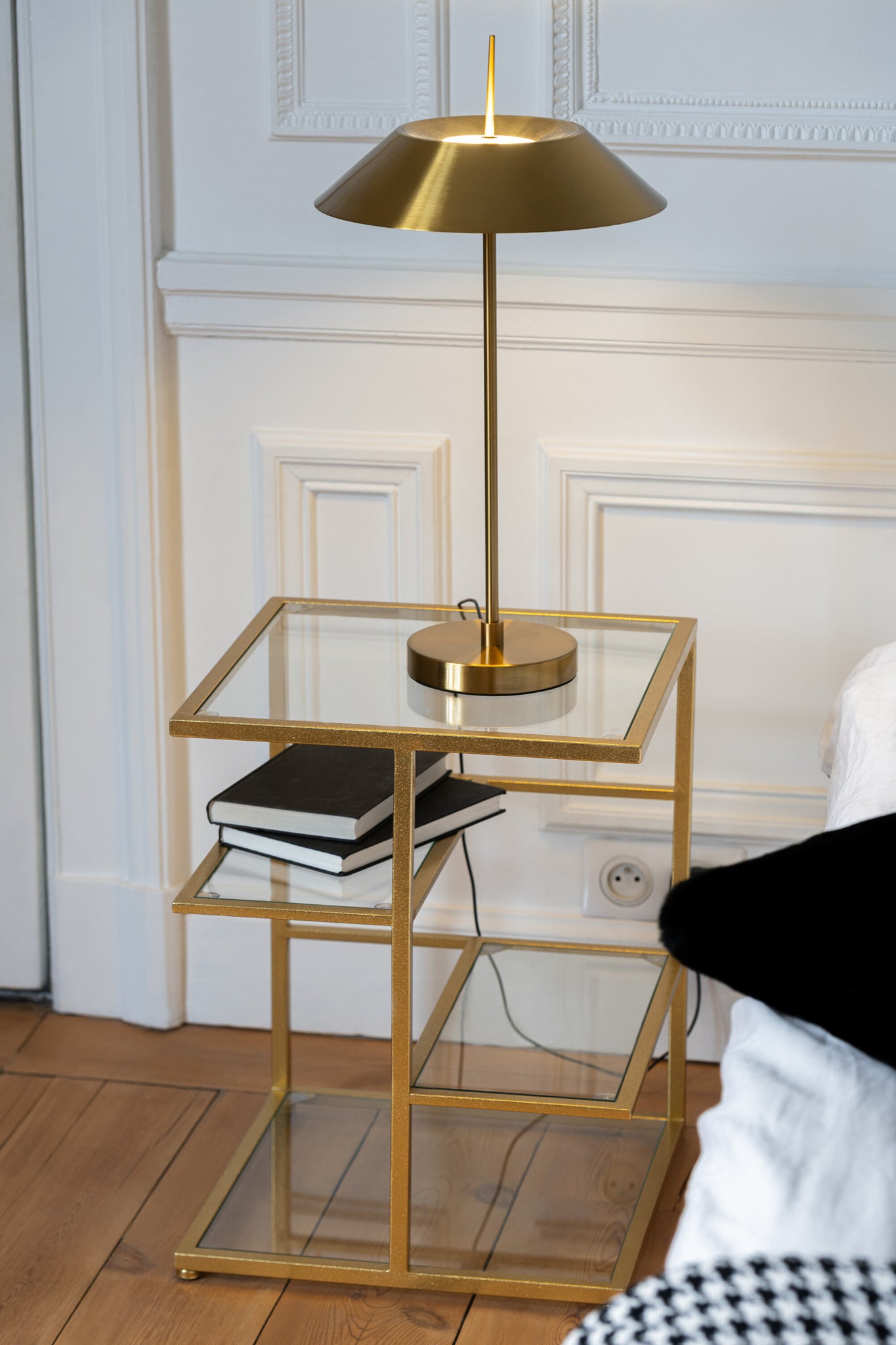 J-LINE BIJZETTAFEL IJZER/GLAS GOUDKLEURIG