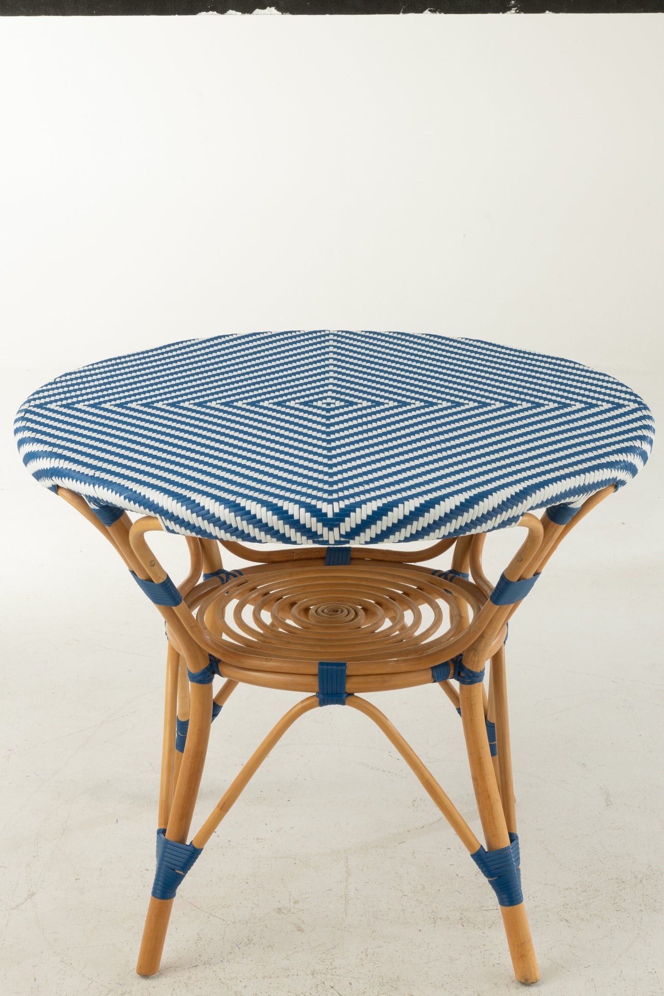 Eettafel rattan blauw/wit