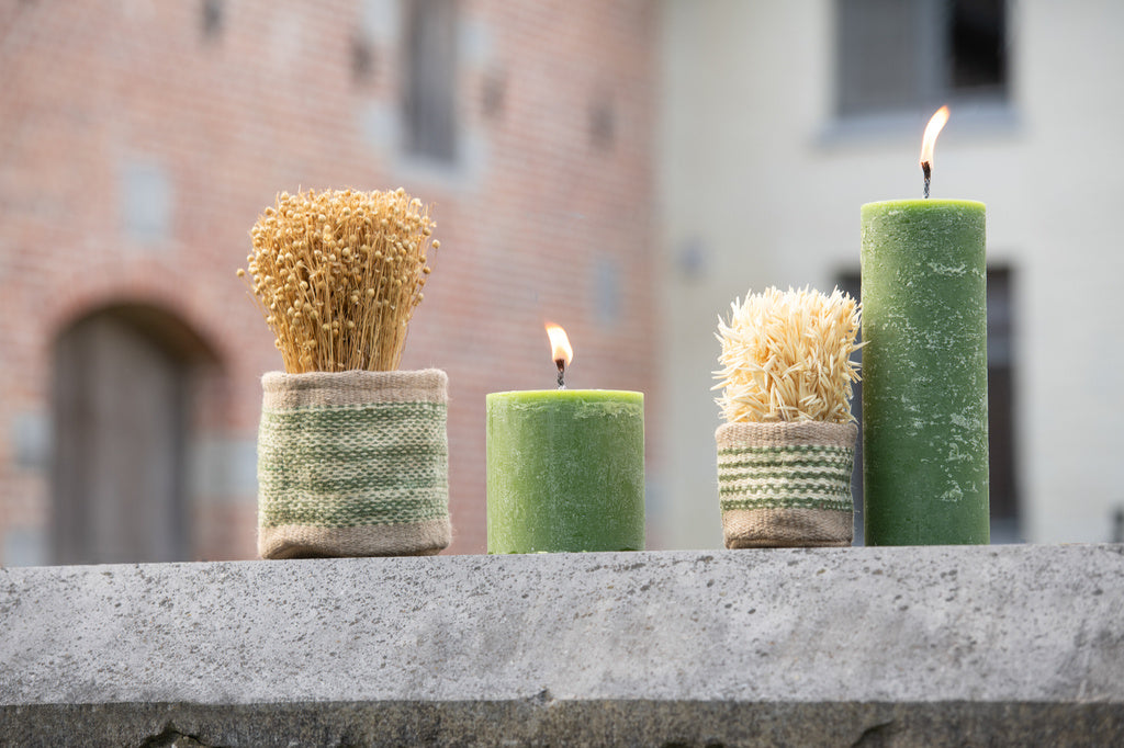 J-LINE BUITENKAARS PILLAR PARAFINE GROEN GROOT – 45 UUR