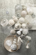 J-LINE DOOS VAN 4 KERSTBALLEN HART STRASS ZILVEREN STERREN GLAS HELDER MEDIUM