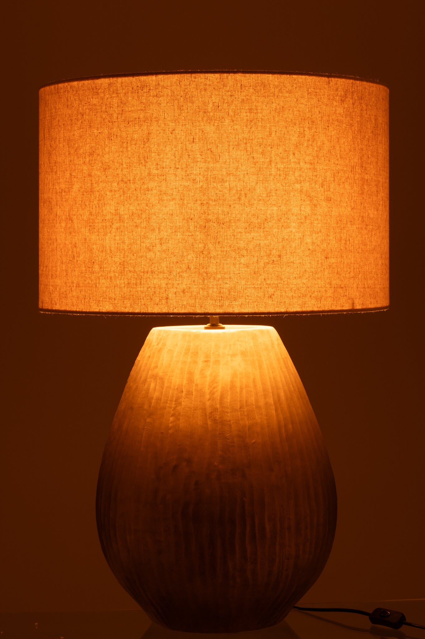 J-LINE LAMP MET KAP NEBU ROND KERAMISCH GOUD GROOT