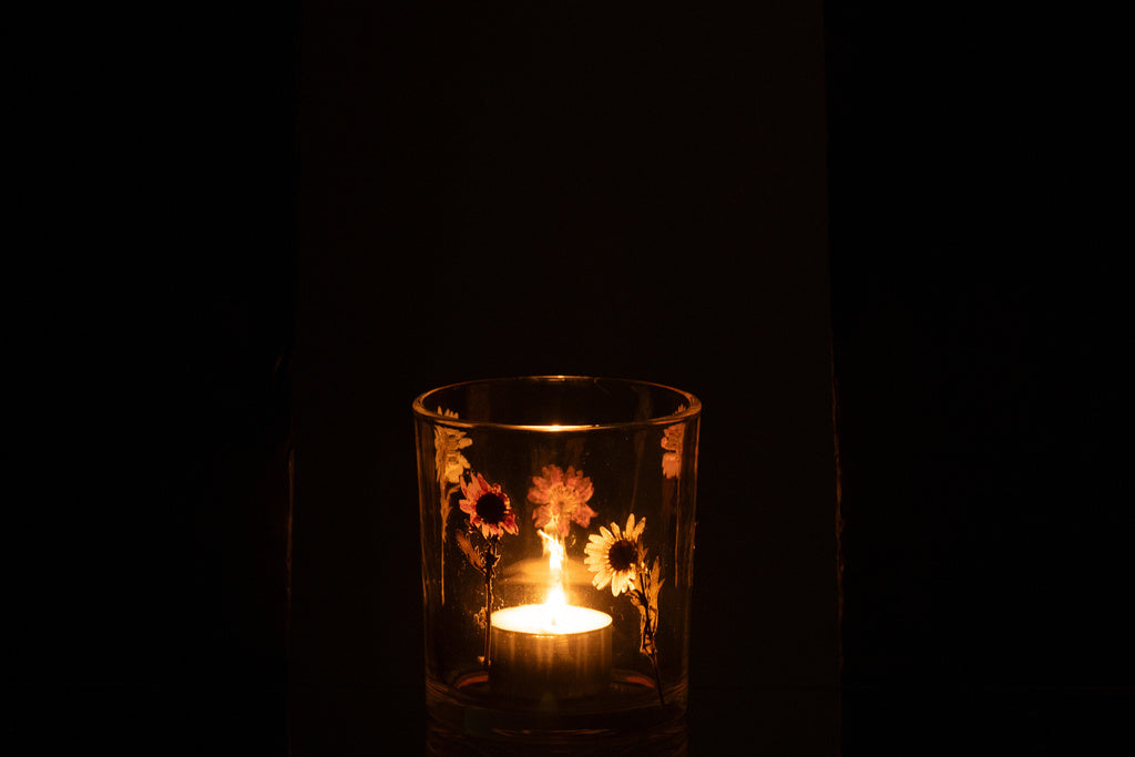 J-LINE THEELICHTHOUDER PEGGY FLOWERS GLAS KLEIN