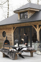 Ruwe gerecyclede houten bank, bruin