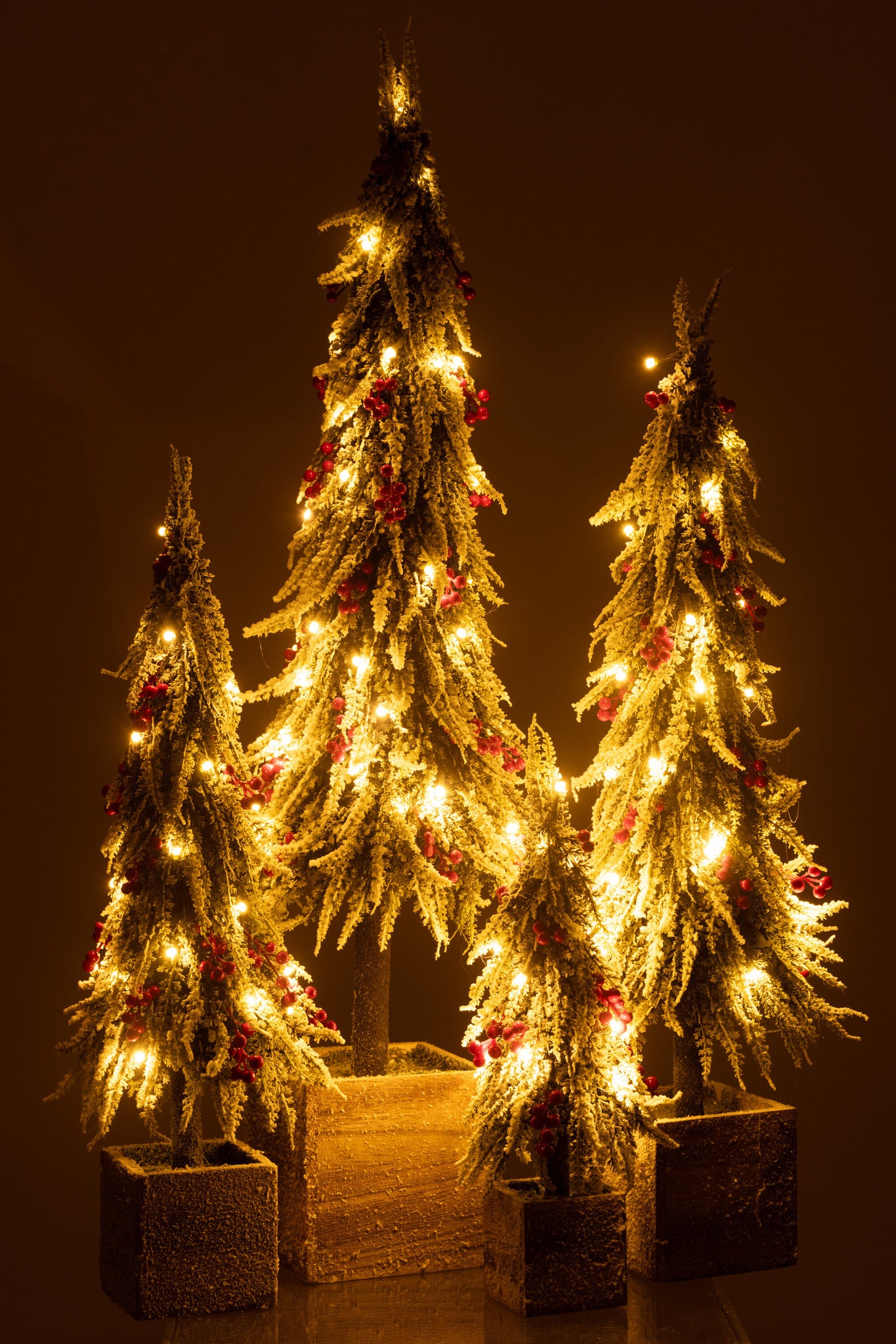 J-LINE KERSTBOOM + LED KUNSTMATIGE SNEEUW GROEN/ROOD EXTRA GROOT