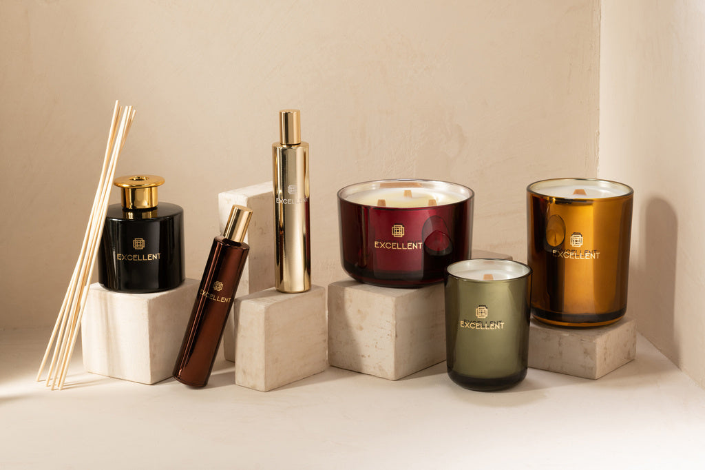 J-LINE SCENTED CANDLE EXCELLENT BERGAMOT WOOD GROEN SMALL - 50U