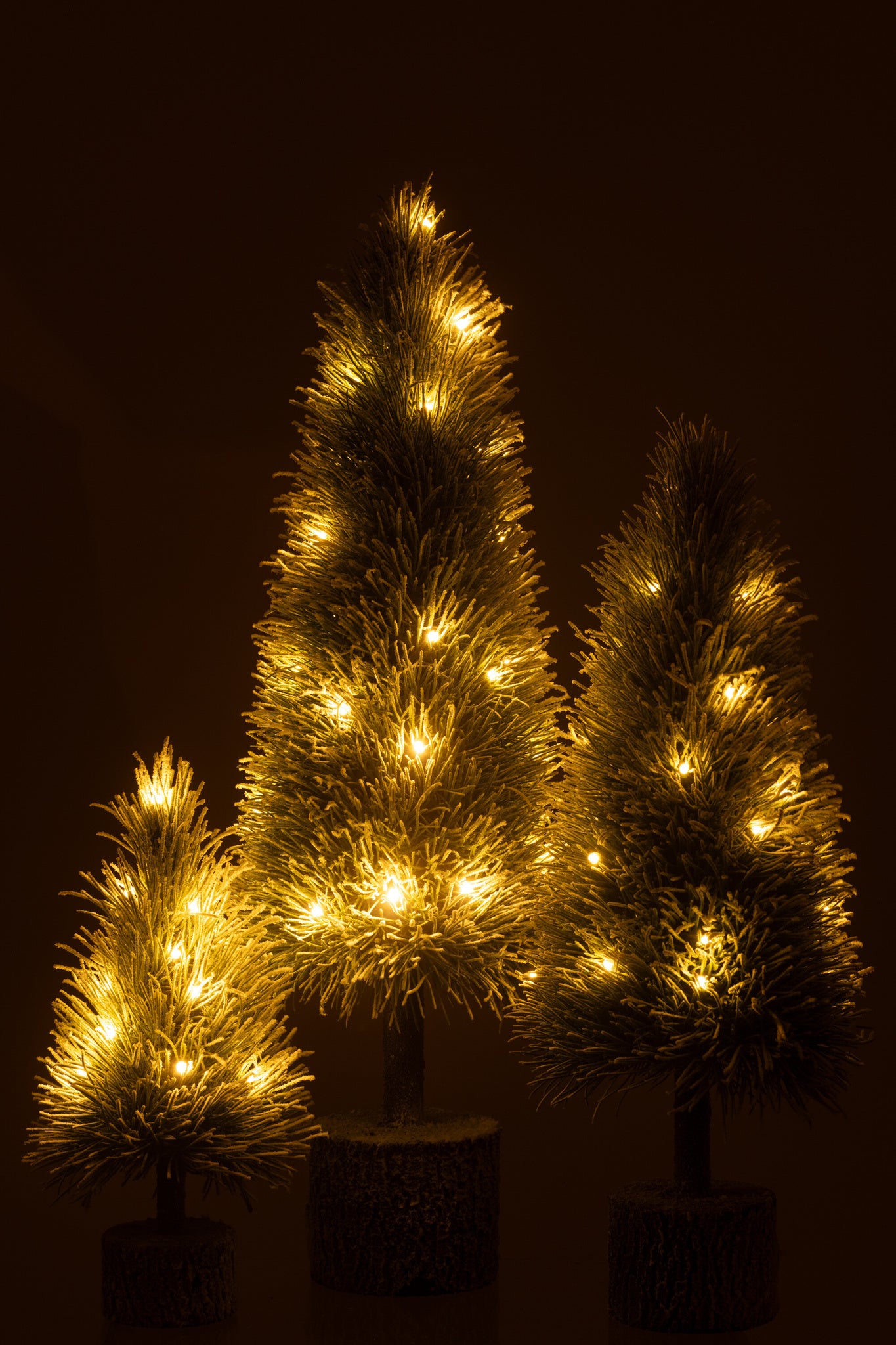   J-LINE KERSTBOOM B + LED KUNSTMATIGE SNEEUW GROEN GROOT