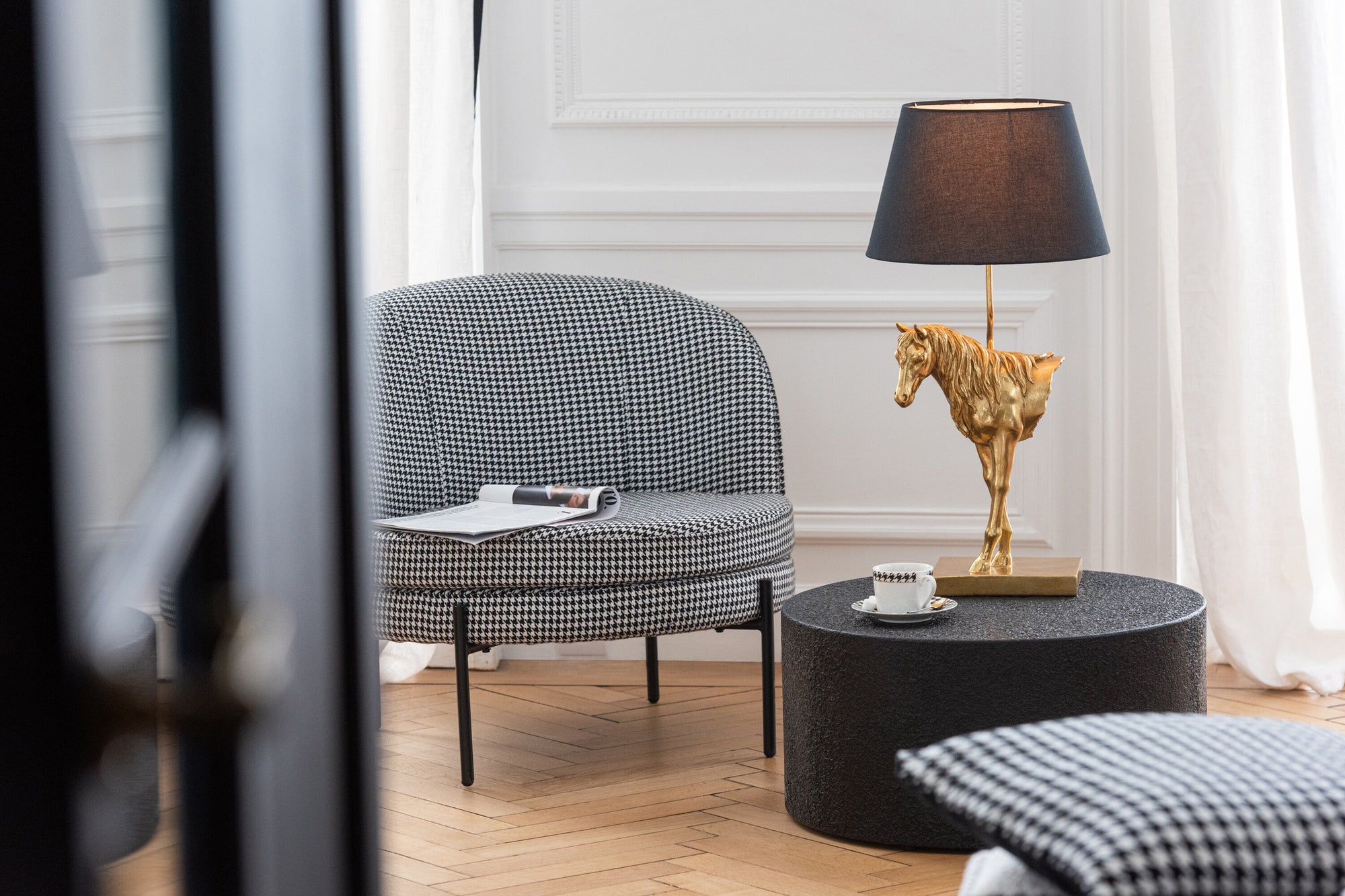 Fauteuil pied-de-poule ijzer zwart/wit